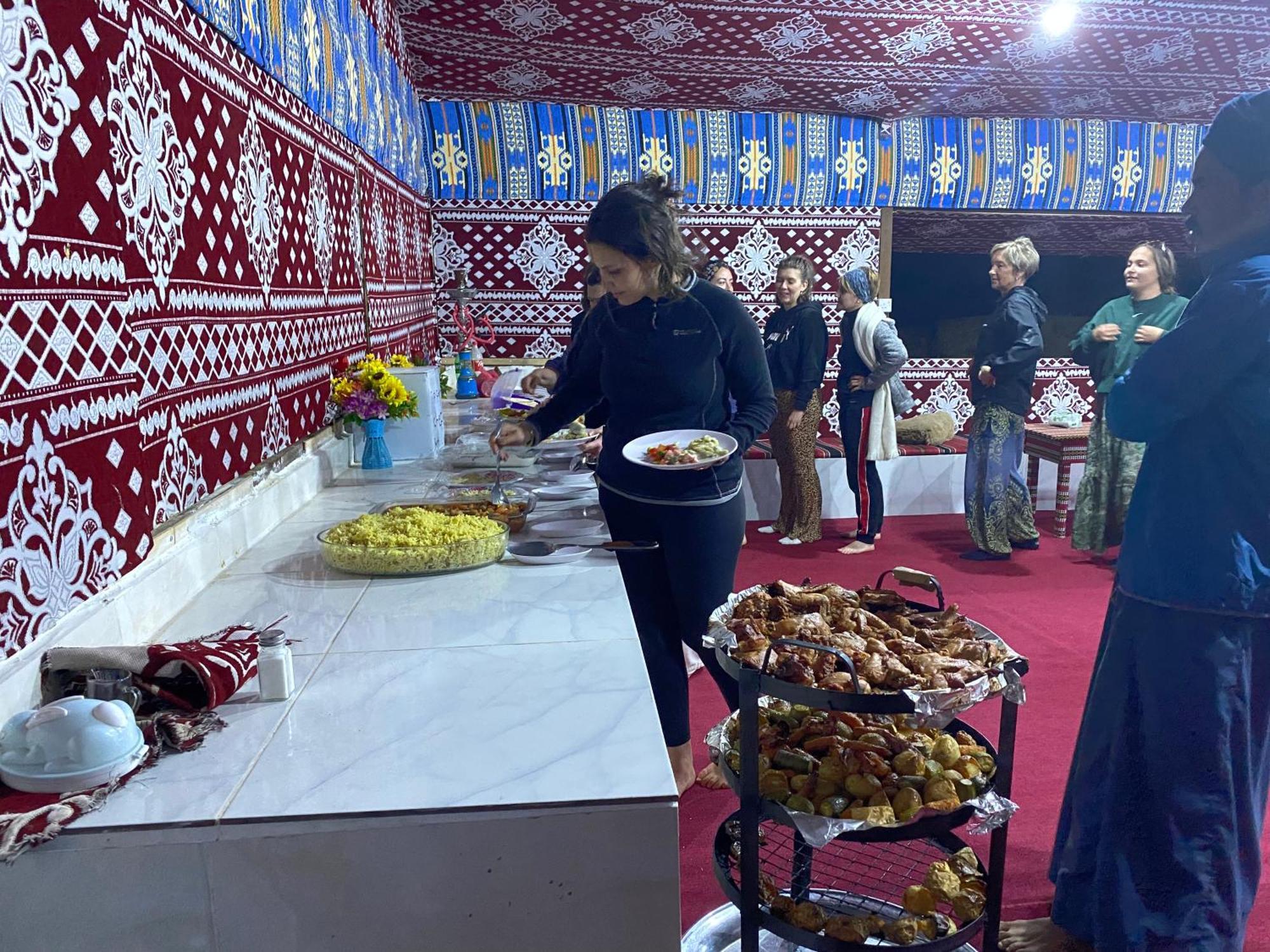 Bed and Breakfast Bedouin Memories Camp Ваді-Рам Екстер'єр фото
